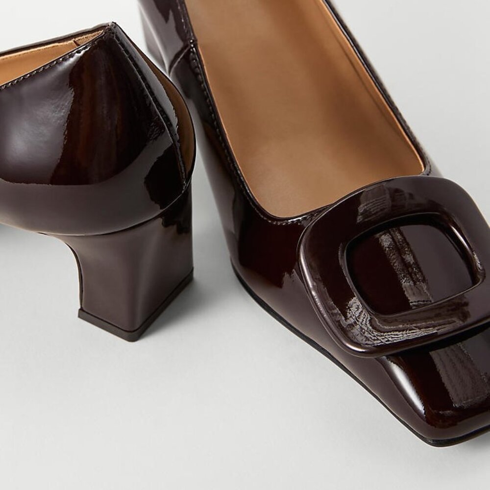 Ann taylor Brown Stone Buckled low heels patent size 7M
